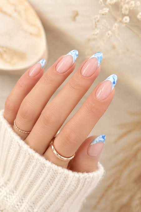 Preview of the Luxe Nail Atelier template